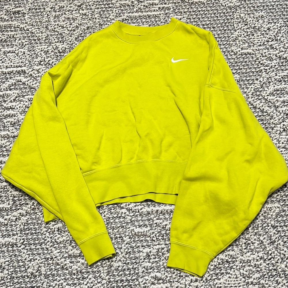Nike Sweater